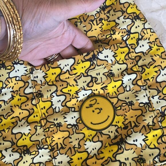 NWT Limited-Edition Converse x Peanuts Gender Neutral Board Shorts - RARE - Picture 8 of 12